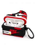 Sneaker-Shaped Wireless Airpods Case with Keychain